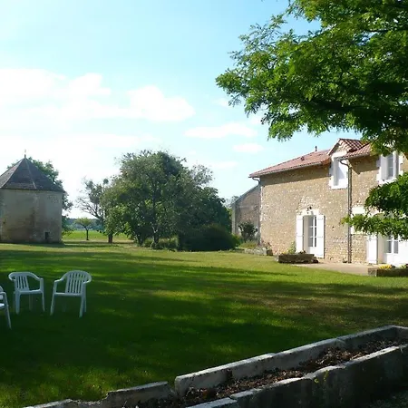 Le Logis De L'epinoux